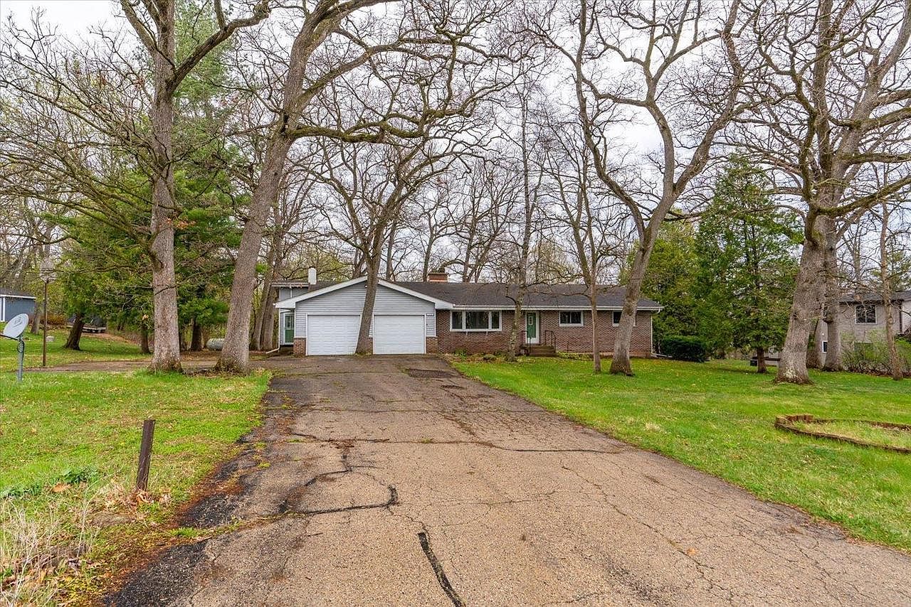 1110 Black Oak TRAIL, Deerfield, WI 53531 Zillow