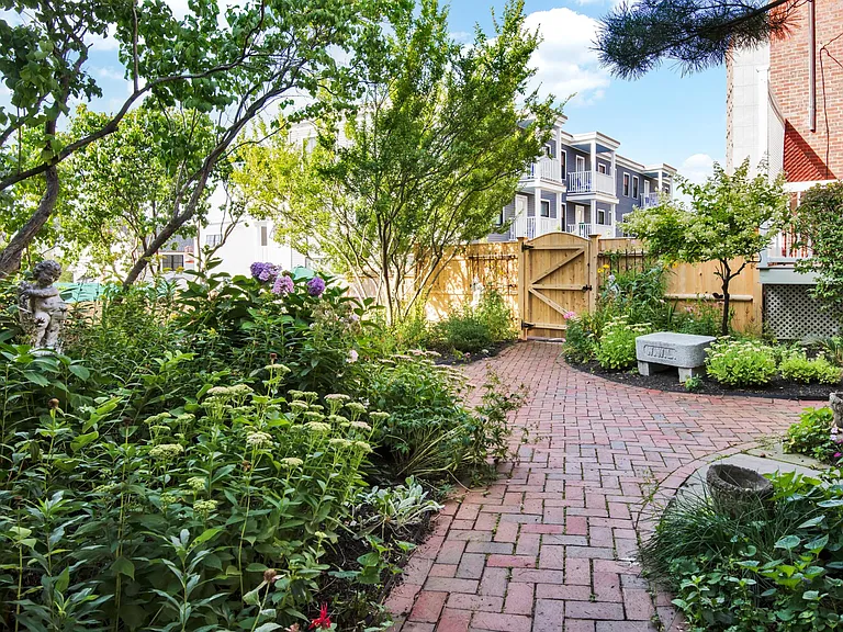 231 Cumberland Ave #5 — Photo 8