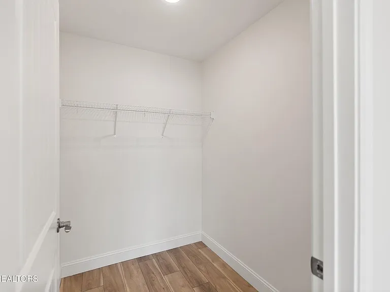 1402 Summer Meadow Dr — Photo 19