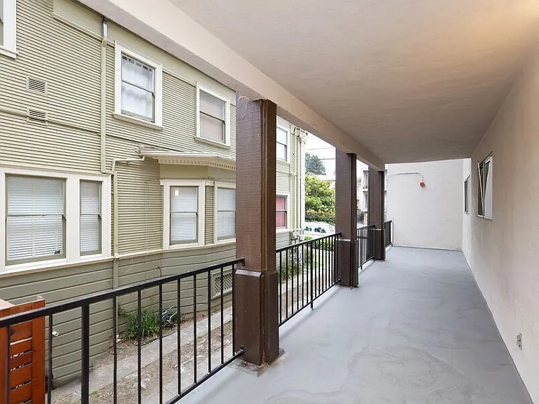 2315 Parker St — Photo 1