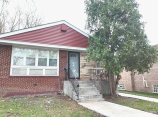 210 Calumet Blvd, Harvey, IL