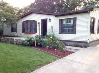 3141 Kooi St, Muskegon, MI 49444