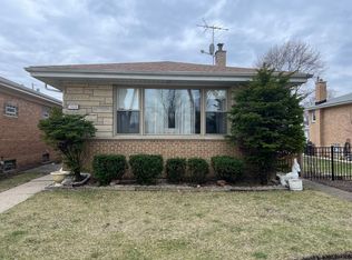 7810 Tripp Ave, Skokie, IL 60076