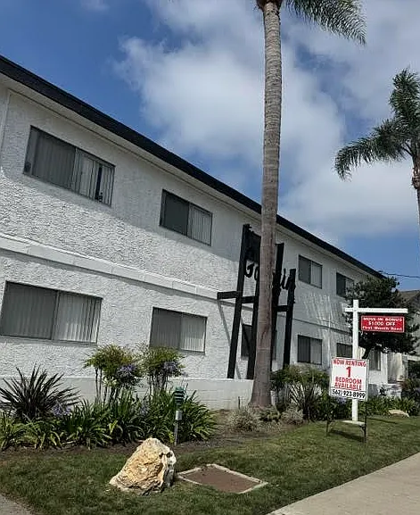 Gallatin Apartments