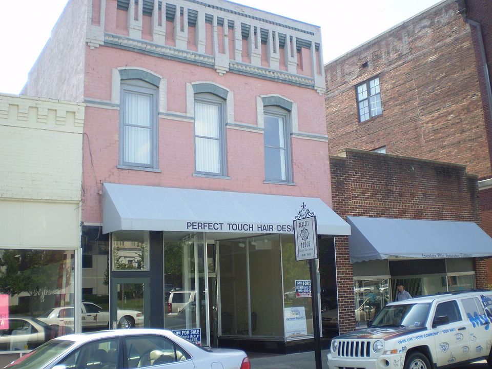 EXTERIOR FRONT FACADE
