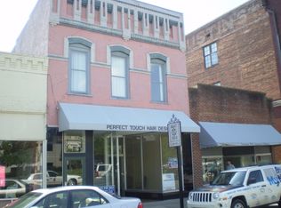 121 S 3rd St, Smithfield, NC 27577