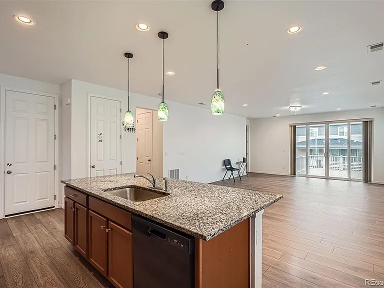 22052 E Stanford Cir — Photo 37