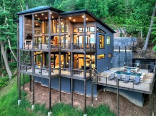 371 Genessee Path, Blue Ridge, GA 30513