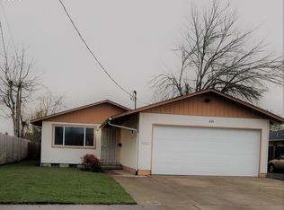 451 18th St, Springfield, OR 97477