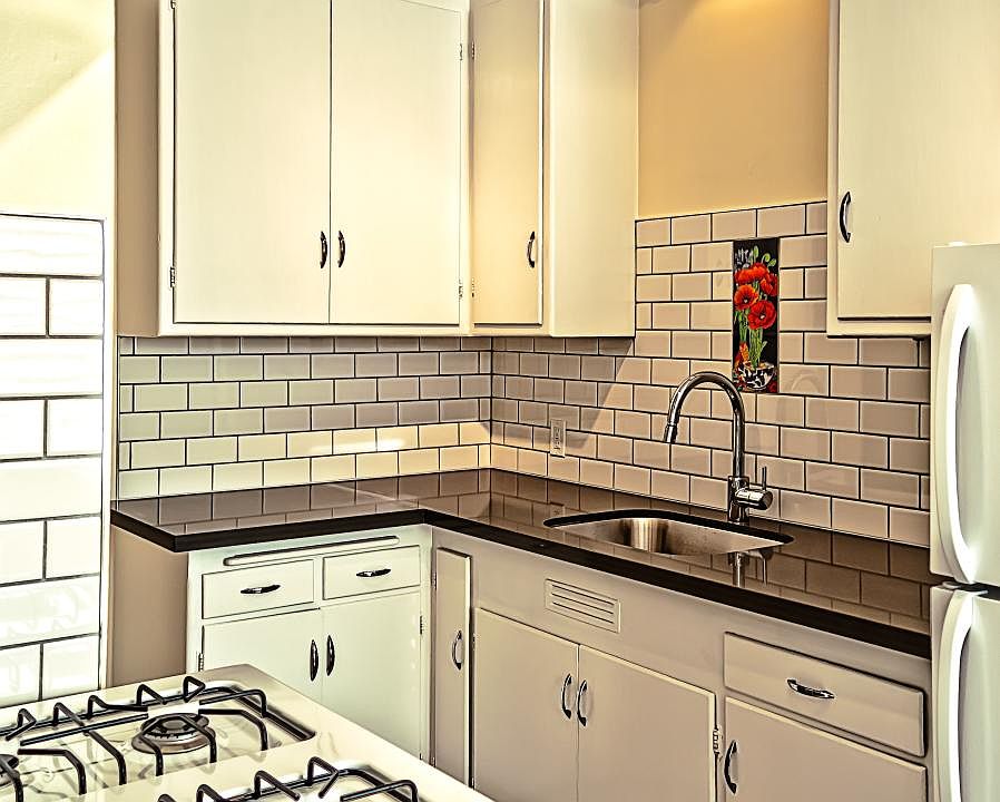 2nd image of 1880 Jackson St APT 306