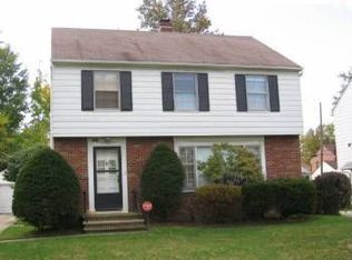 3828 Shannon Rd, Cleveland Heights, OH 44118