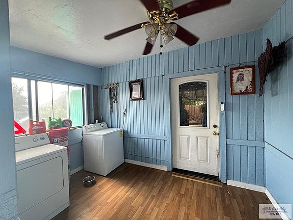 4th image of 4510 Roberts Ave