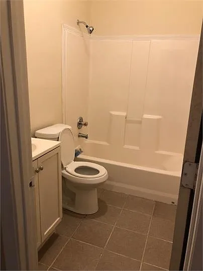 4981 Andrews Ave #I — Photo 3