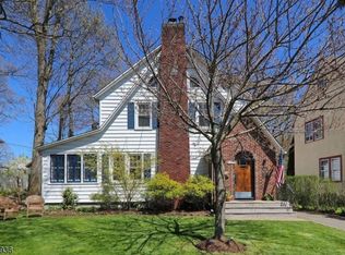 140 Russell Rd, Fanwood, NJ 07023