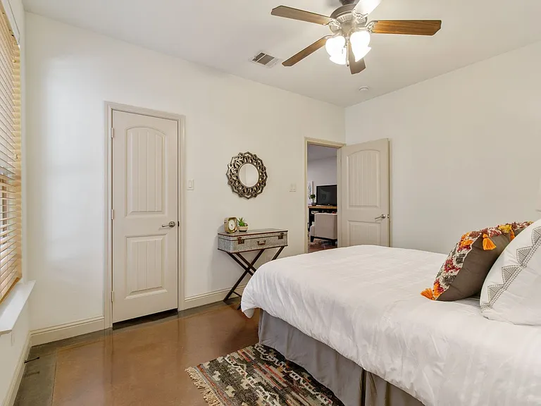 3120 Rogers Ave — Photo 20