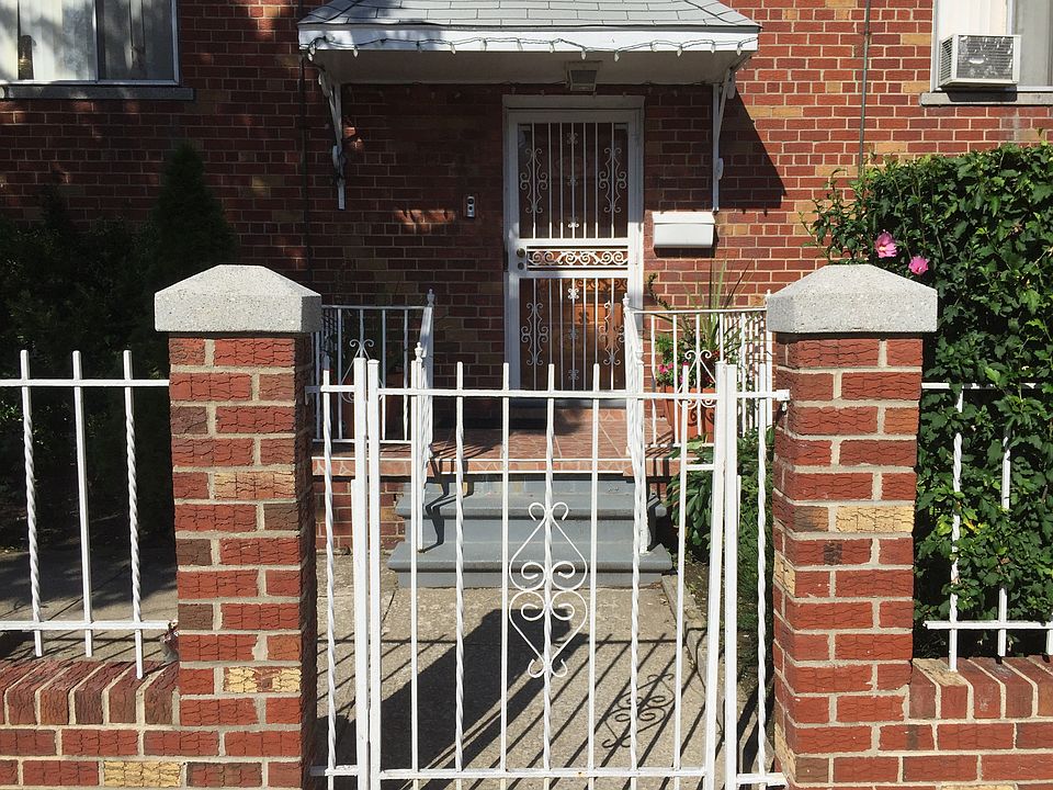1st image of 3201 Seymour Ave