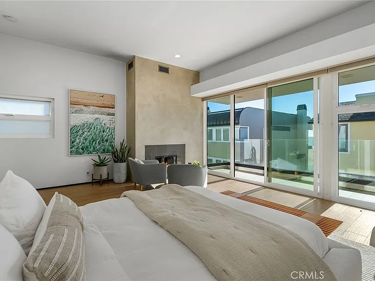 73B Surfside Ave — Photo 22