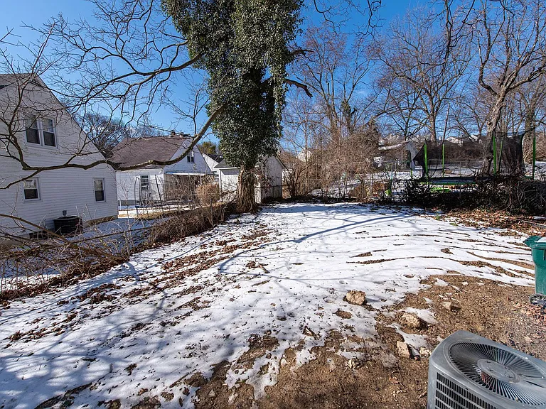 4715 Green Glen Ln — Photo 28