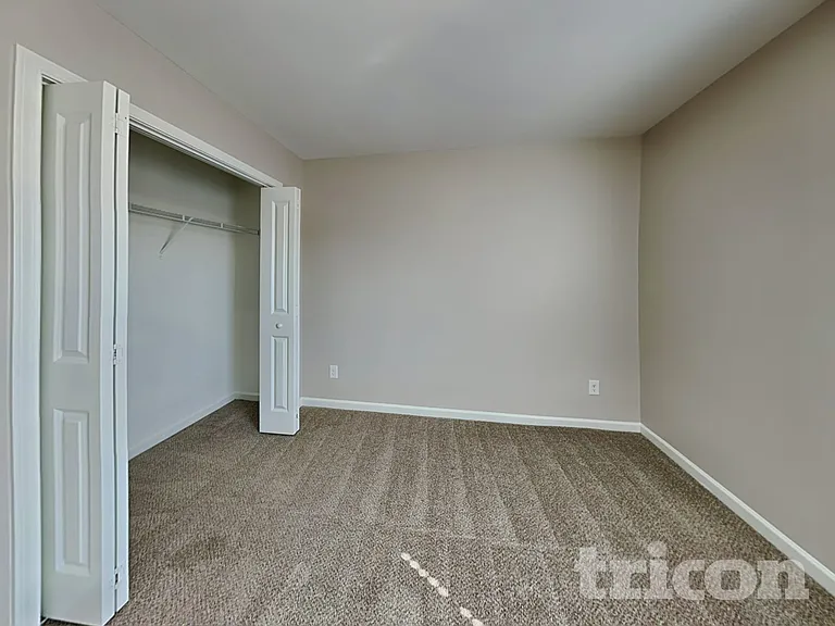 409 Eastfair Dr — Photo 11