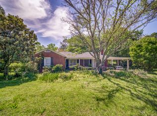 242 Locust Rd, Locust Grove, GA 30248