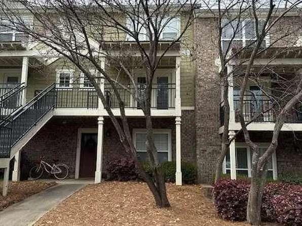 490 Barnett Shoals Rd APT 431, Athens, GA 30605