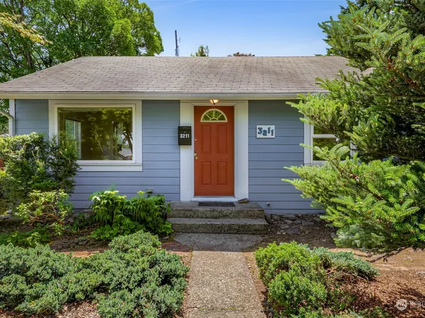 3211 SW 97th Street, Seattle, WA 98126
