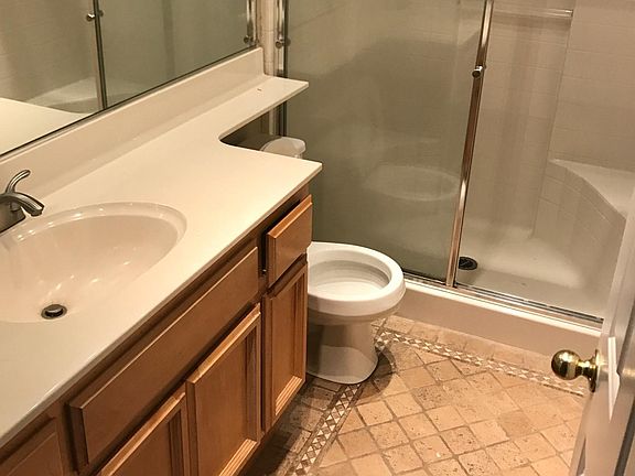 5th image of 5156 Lakeshore Dr