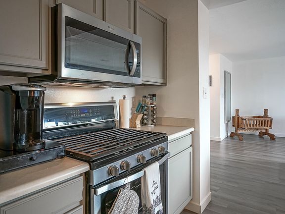 5th image of 6334 Scottsdale Ave NW