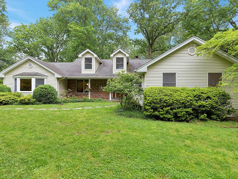 24 Clover Hill Ln, Colts Neck, NJ 07722 Zillow