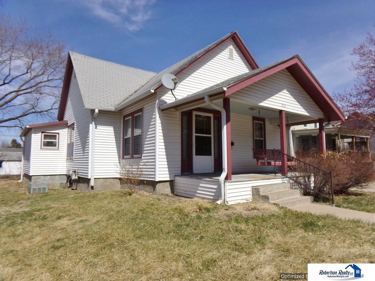 810 High St Beatrice NE 68310 Zillow