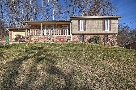 4th image of 332 Wonderland Dr