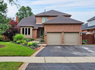 36 Kennett Dr, Whitby, ON