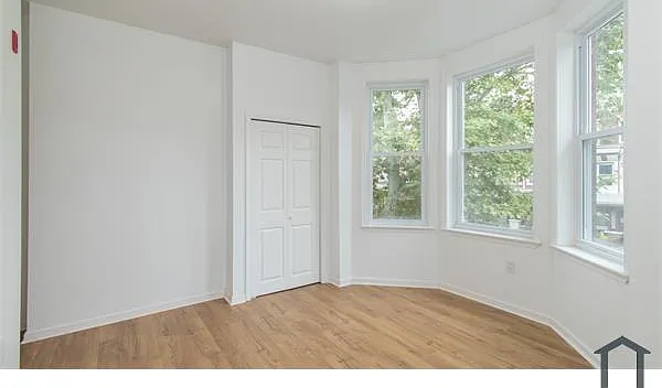 4 bed, 1700 sqft, $1,700 — Photo 3