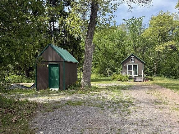 2nd image of 15266 W Taylor Road
