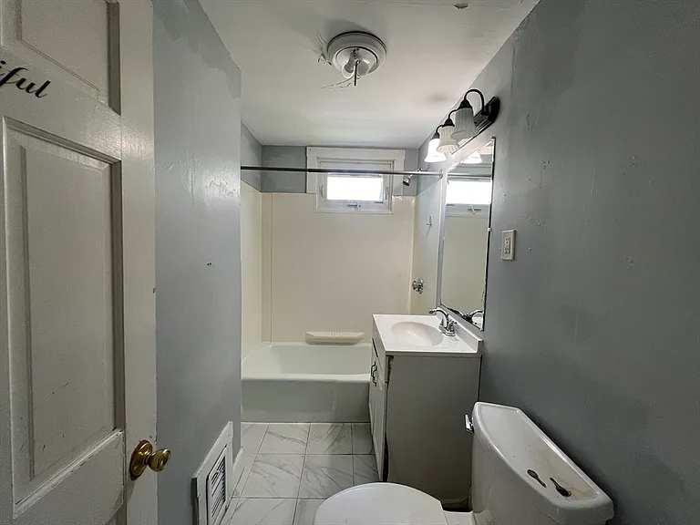 155 Essex St #2 — Photo 12