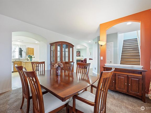 4th image of 533 N Florida Drive