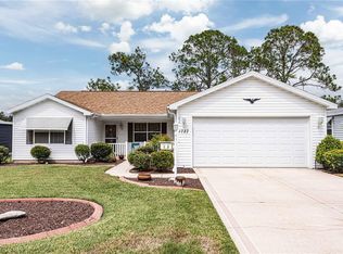 1737 Lauren Ln, Lady Lake, FL 32159