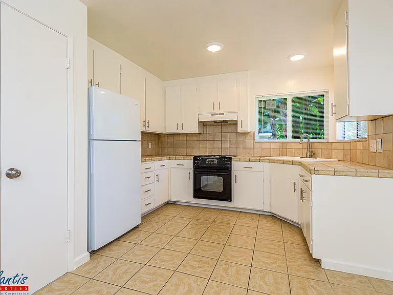 3711 Underwood Dr #1 — Photo 3