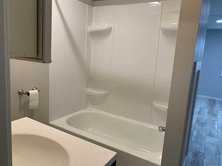 301 B Ave #2 — Photo 12