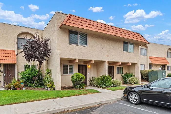 6821 Alvarado Rd — Photo 2