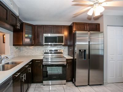 1100 Colony Point Circle #104, Pembroke Pines, FL, 33026