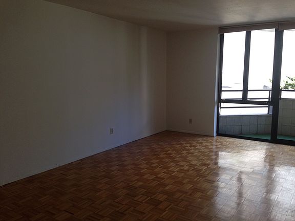 Living Area to Deck