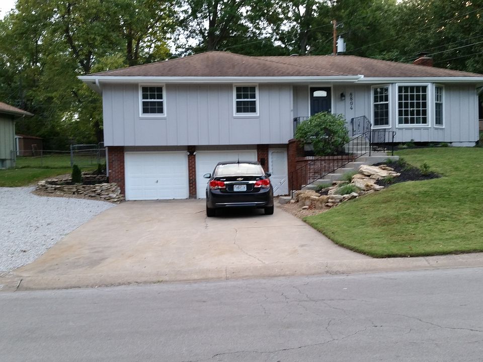 1st image of 8804 Evanston Way