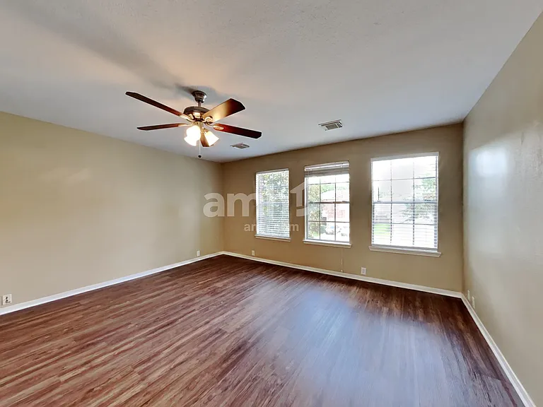 674 Cypresswood Trce — Photo 10