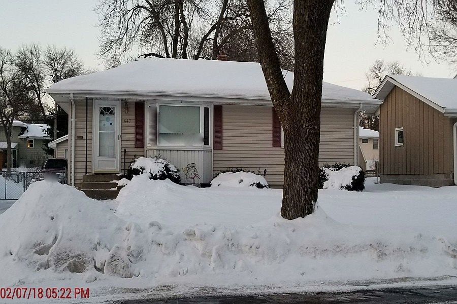 1st image of 447 Ruby Dr