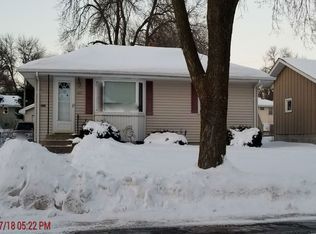 447 Ruby Dr, West Saint Paul, MN 55118