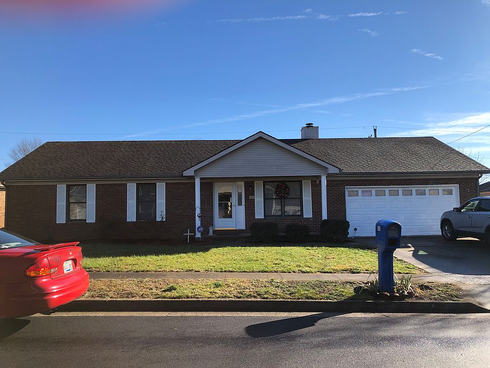 1st image of 111 Brookwood Ln