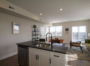 492 Roxborough Ave, Philadelphia, PA 19128