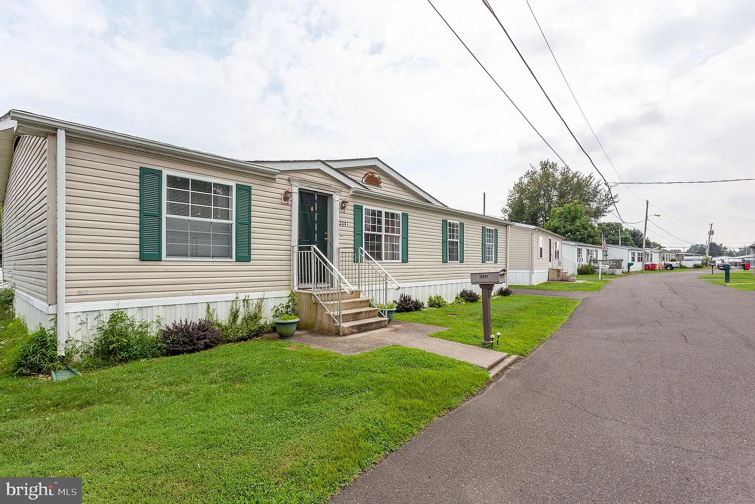 3541 Azalea Ave photo 1