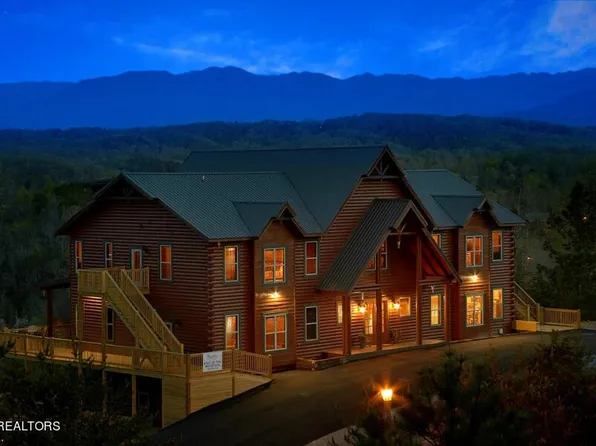2006 Thistle Thorn Trl, Sevierville, TN 37876